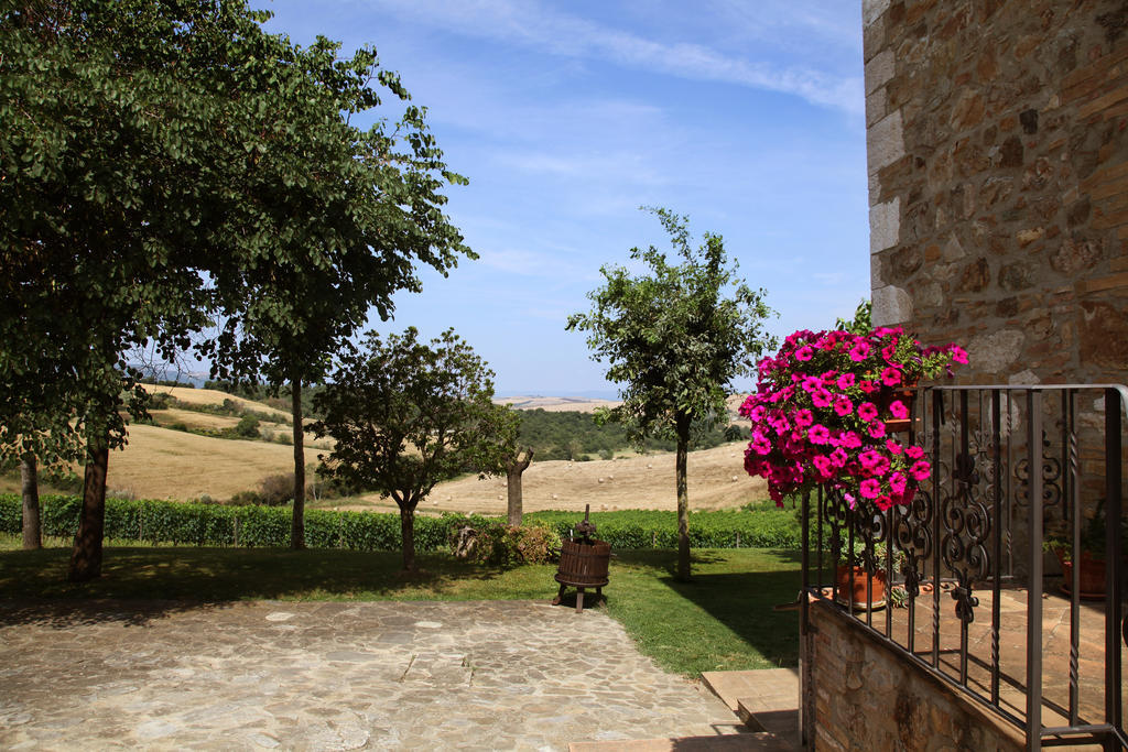 Agriturismo Bagnaia San Quirico dʼOrcia Екстериор снимка