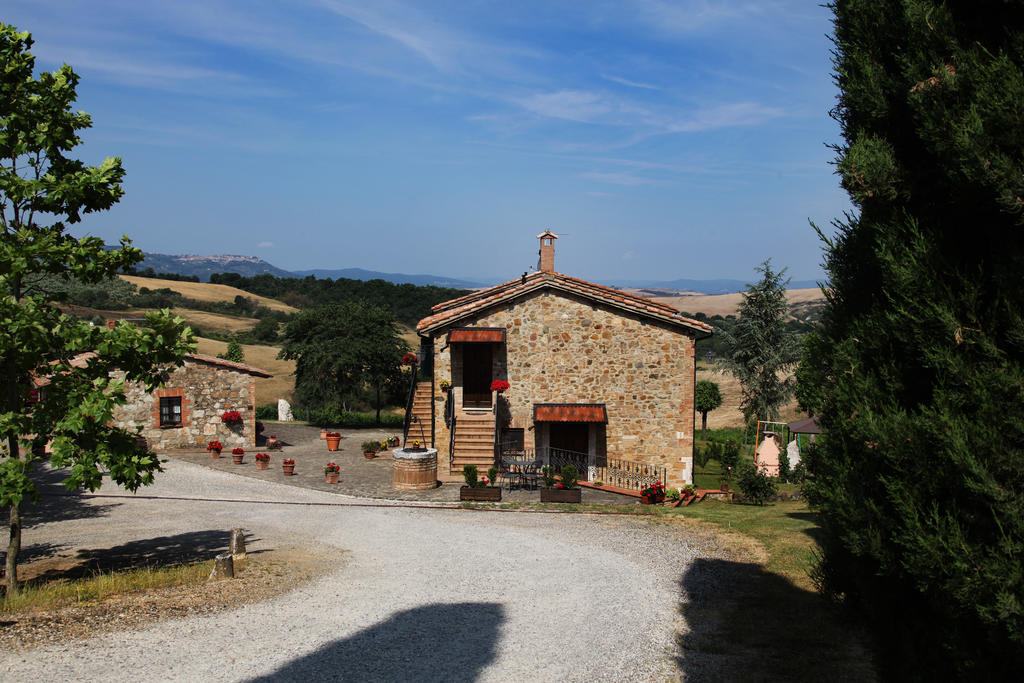 Agriturismo Bagnaia San Quirico dʼOrcia Екстериор снимка
